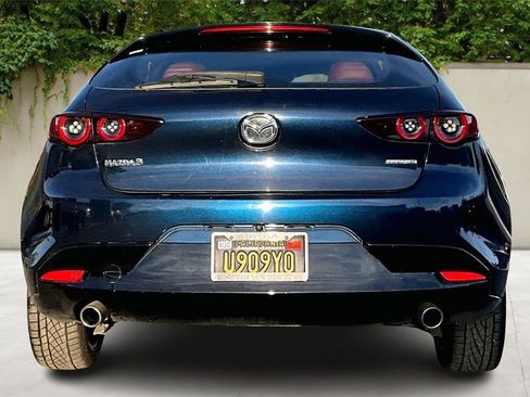 Used 2019 MAZDA MAZDA3 Hatchback image 6