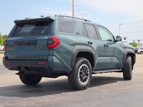 New 2026 Toyota 4Runner TRD Off-Road Premium AWD/4WD image 29