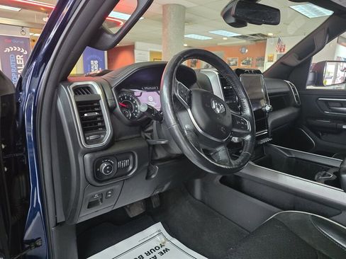 Used 2020 RAM 1500 Laramie w/ Sport Appearance Package AWD/4WD image 8