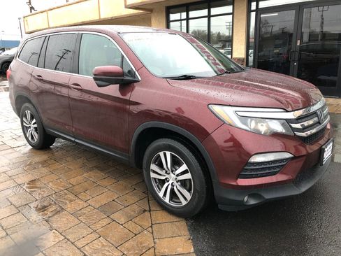 Used 2018 Honda Pilot EX image 7