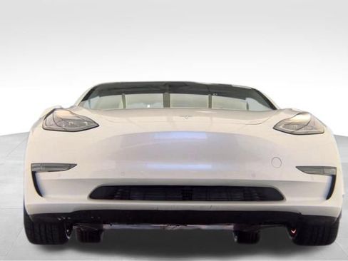 Used 2022 Tesla Model 3 Long Range AWD/4WD image 4