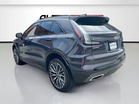 Used 2024 Cadillac XT4 Sport FWD image 5