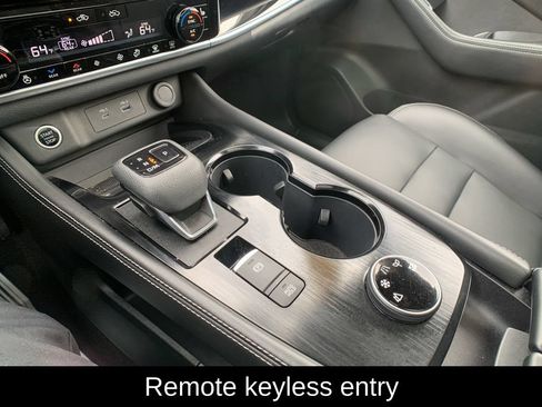 Certified 2023 Nissan Rogue SL w/ SL Premium Package AWD/4WD image 22