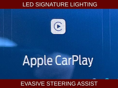 Used 2024 Ford Explorer XLT w/ Equipment Group 202A image 8