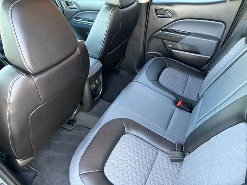 Used 2019 Chevrolet Colorado Z71 image 4