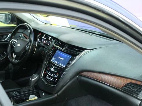 Used 2018 Cadillac CTS Luxury image 11