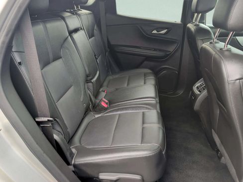 Used 2021 Chevrolet Blazer LT AWD/4WD image 29