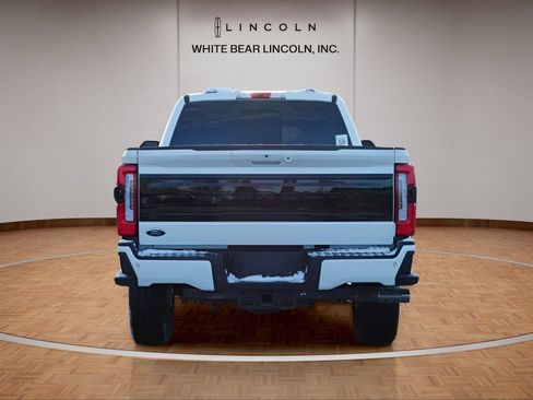 Used 2025 Ford F250 Platinum AWD/4WD image 6