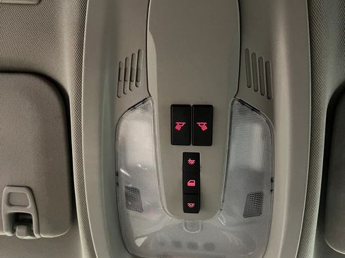 Used 2017 GMC Terrain SLE FWD image 18