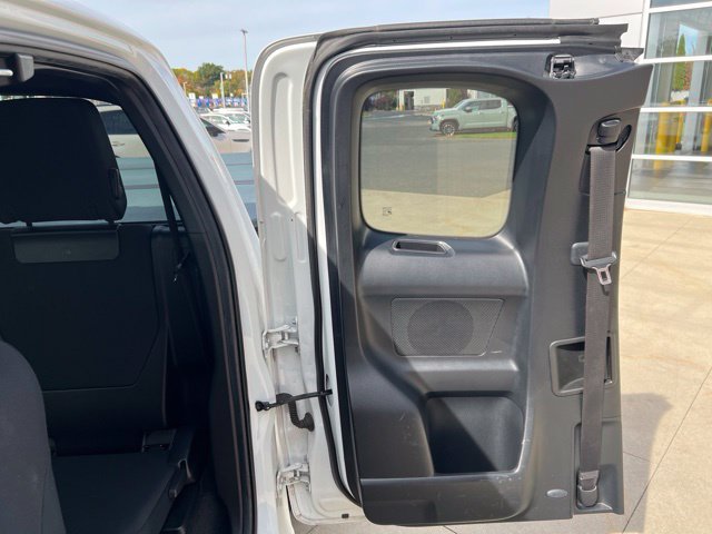 Used 2022 Toyota Tacoma TRD Off-Road w/ TRD Premium Off Road Package AWD/4WD image 29