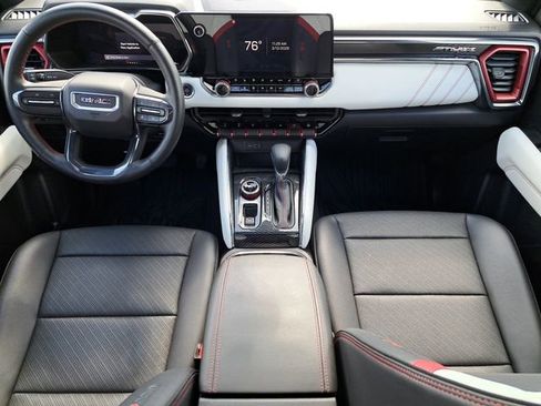 Used 2024 GMC Canyon AT4X image 15