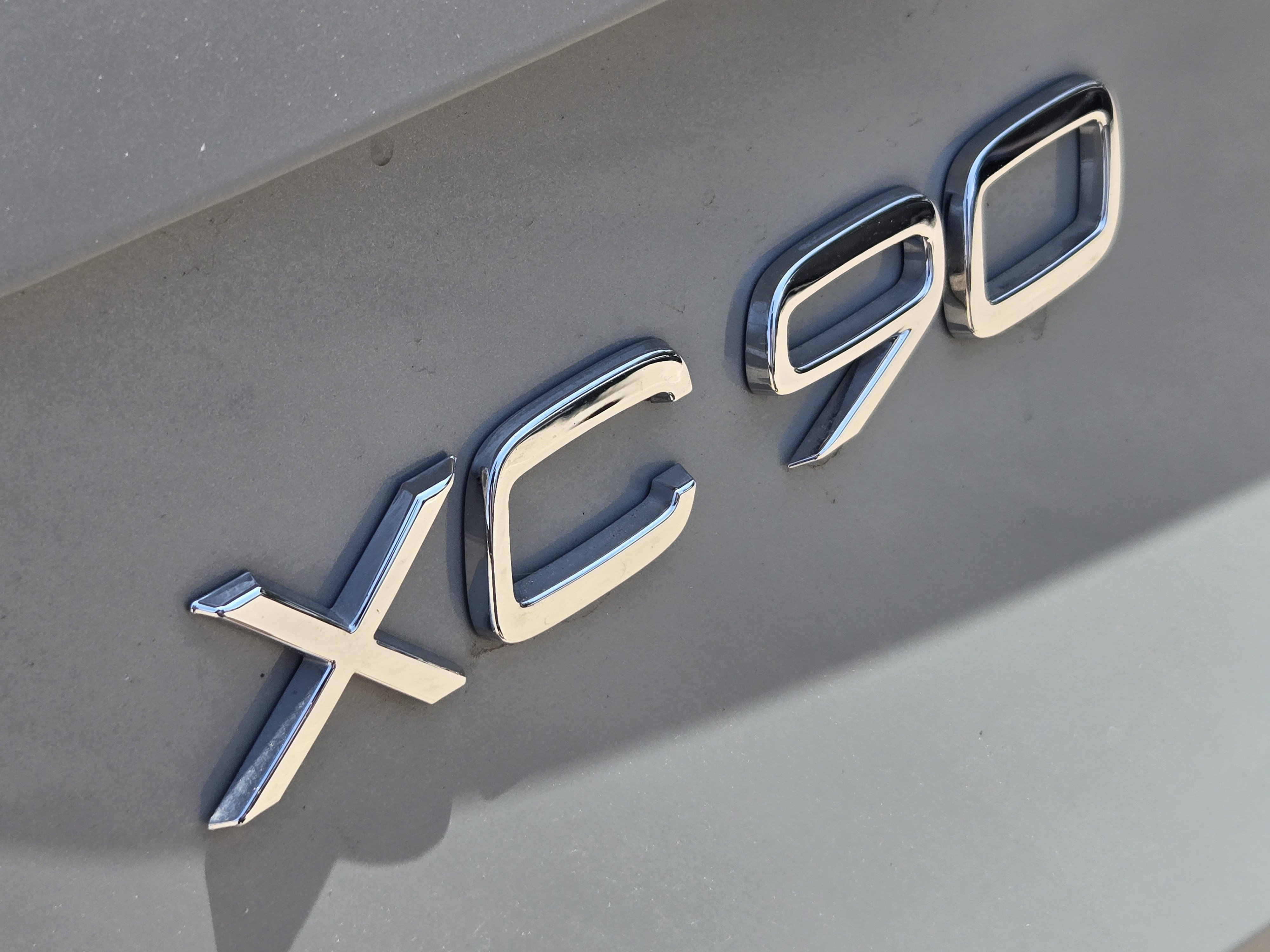 Used 2026 Volvo XC90 B6 Plus w/ Protection Package Premier AWD/4WD image 39