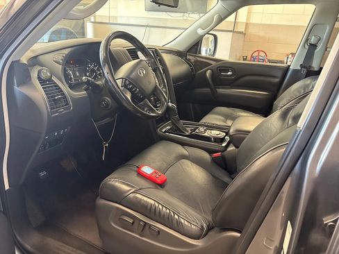 Used 2020 INFINITI QX80 Luxe w/ Proassist Package RWD image 6