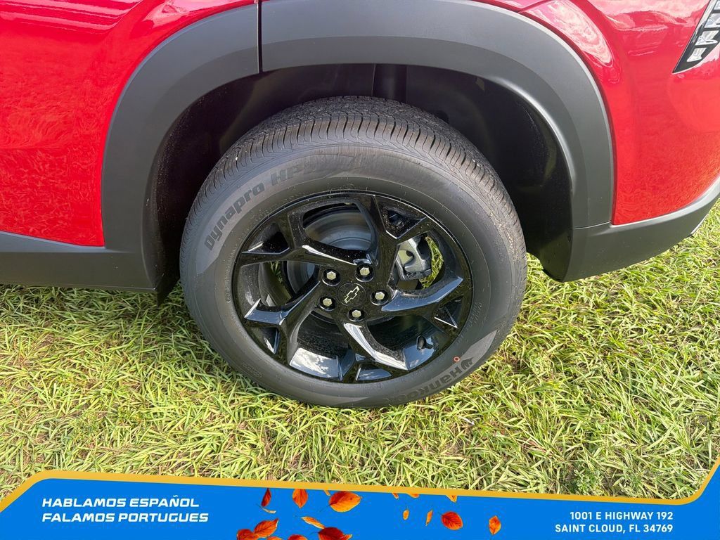 New 2026 Chevrolet Trax LT w/ Driver Confidence Package FWD image 11