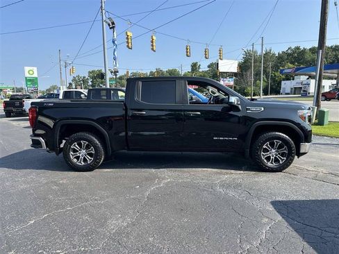 Used 2020 GMC Sierra 1500 4x4 Crew Cab w/ Sierra Value Package image 2