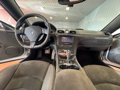 Used 2016 Maserati GranTurismo MC image 29
