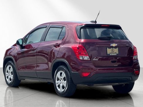 Used 2017 Chevrolet Trax LS FWD image 6