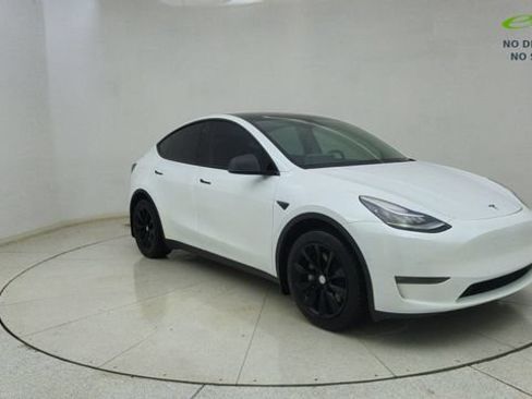 Used 2022 Tesla Model Y Long Range AWD/4WD image 65