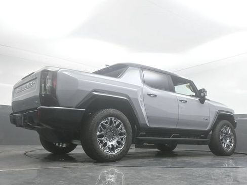 Used 2025 GMC Hummer EV 3X AWD/4WD image 32