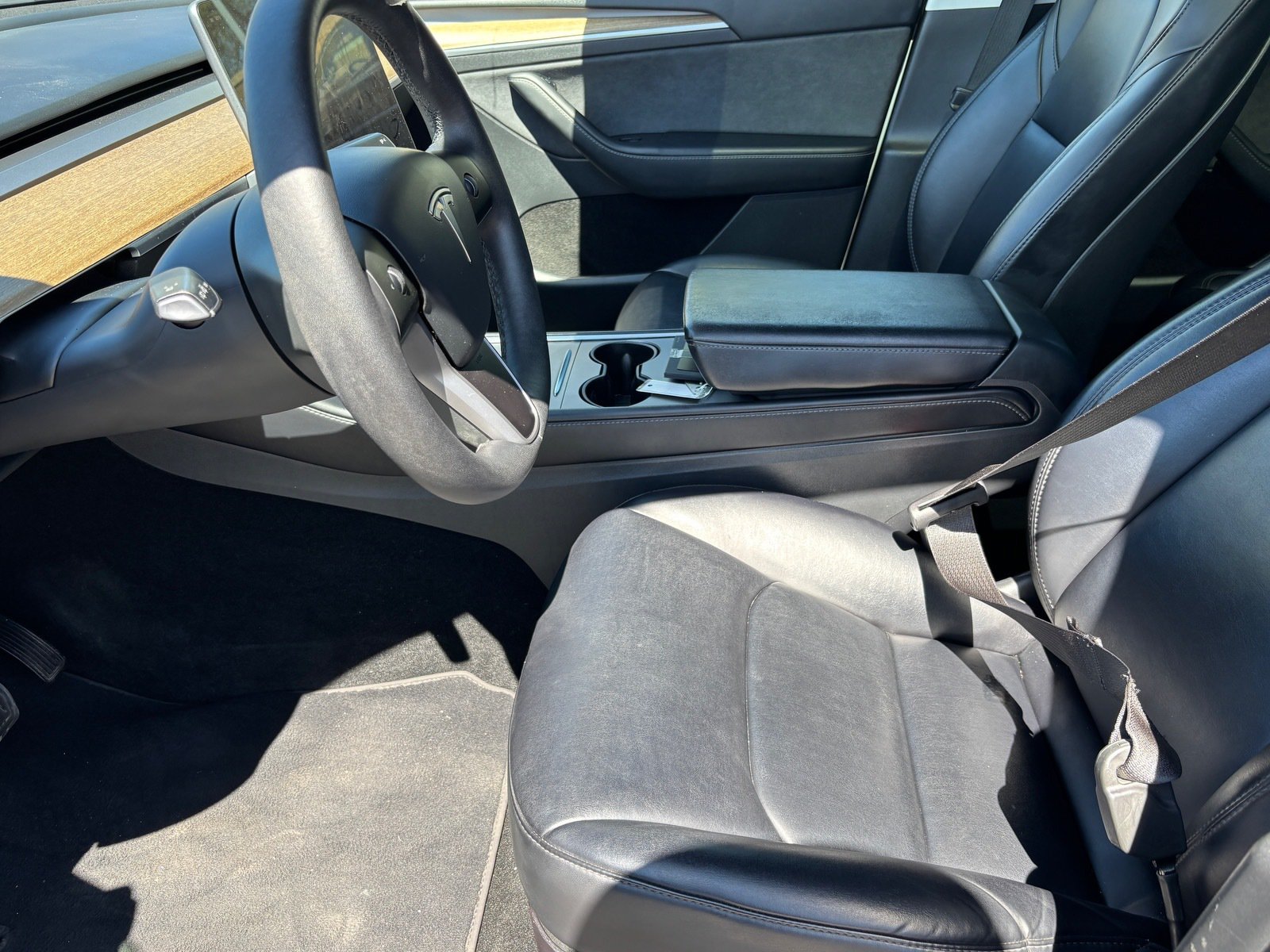 Used 2022 Tesla Model Y Long Range AWD/4WD image 20