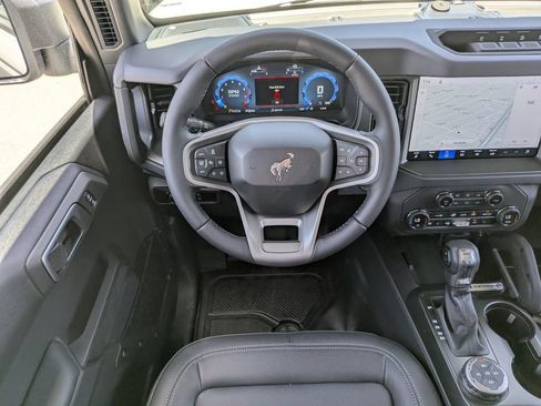 New 2026 Ford Bronco Badlands AWD/4WD image 13