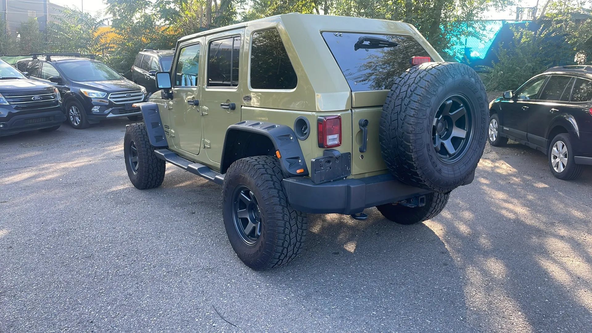 Used 2013 Jeep Wrangler Unlimited Sport AWD/4WD image 6