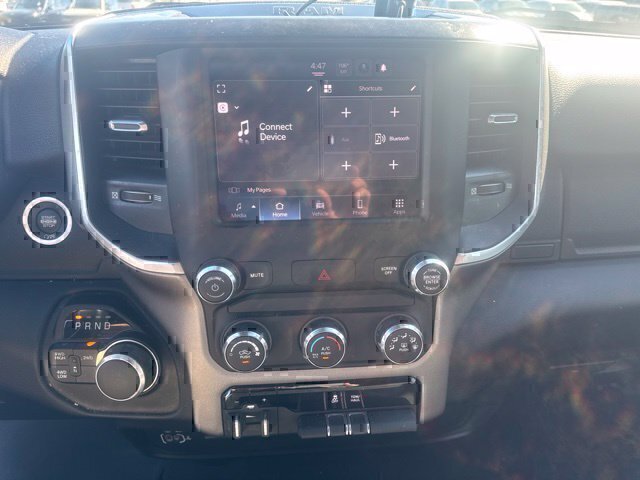 Used 2024 RAM 2500 Big Horn w/ Bed Utility Group AWD/4WD image 16