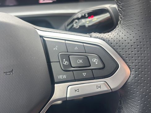 New 2026 Volkswagen Tiguan SE R-Line AWD/4WD image 24