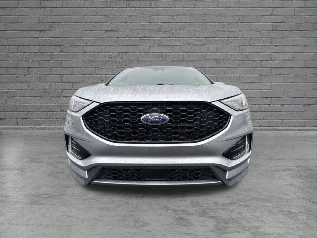 Used 2021 Ford Edge ST-Line FWD image 5
