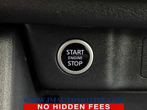 Used 2023 Nissan Rogue SV AWD/4WD image 40