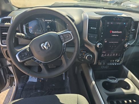 New 2026 RAM 1500 Big Horn AWD/4WD image 18