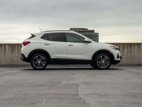 Used 2023 Buick Encore GX Select FWD image 6