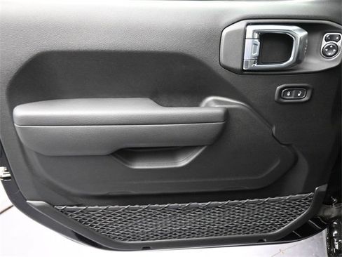 New 2026 Jeep Wrangler Sport S image 40