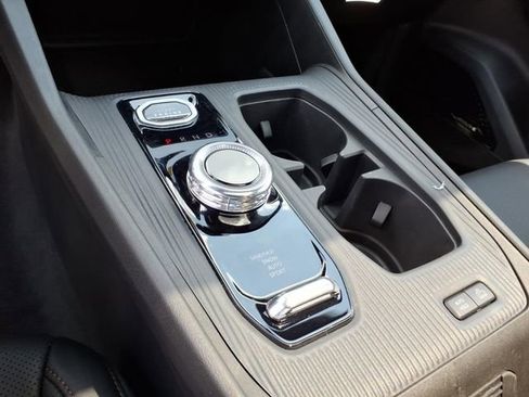 New 2026 Jeep Cherokee Overland AWD/4WD image 11