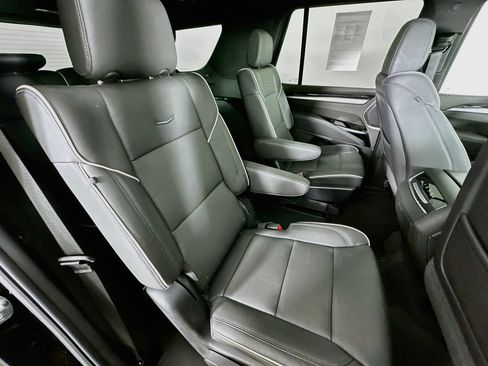 Used 2025 Cadillac Escalade Sport w/ Touring Package AWD/4WD image 36