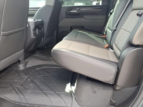 New 2026 Chevrolet Silverado 2500 ZR2 AWD/4WD image 19
