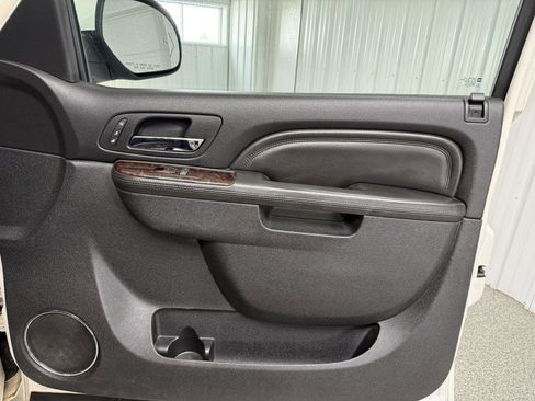 Used 2012 GMC Yukon XL Denali AWD/4WD image 43