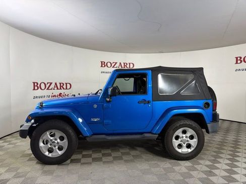 Used 2015 Jeep Wrangler Sahara AWD/4WD image 5