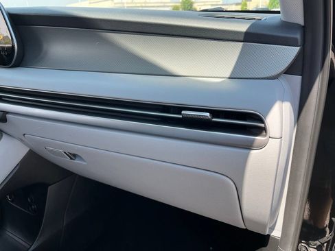 Used 2025 Hyundai Palisade SEL FWD image 28