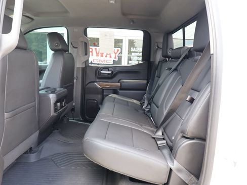 Used 2020 Chevrolet Silverado 1500 LT Trail Boss AWD/4WD image 27