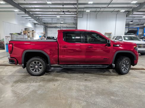 Used 2024 GMC Sierra 1500 AT4 w/ Technology Package image 2