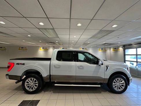 Used 2022 Ford F150 Lariat w/ Equipment Group 502A High image 3