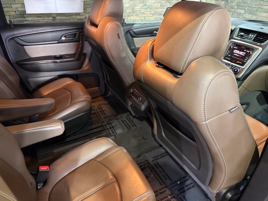 Used 2013 GMC Acadia SLT FWD image 4