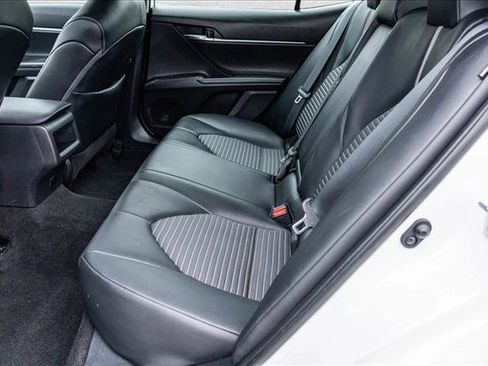 Used 2022 Toyota Camry SE w/ Convenience Package image 22