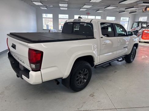 Used 2023 Toyota Tacoma SR5 w/ Technology Package image 11