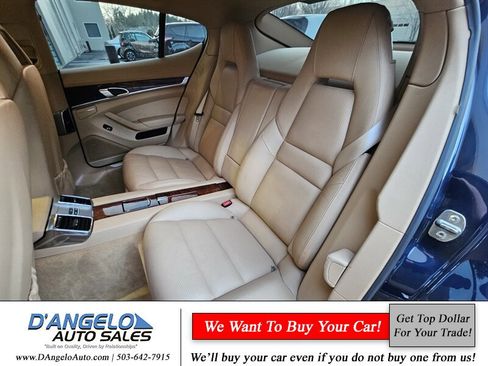 Used 2012 Porsche Panamera w/ Premium Pkg image 31