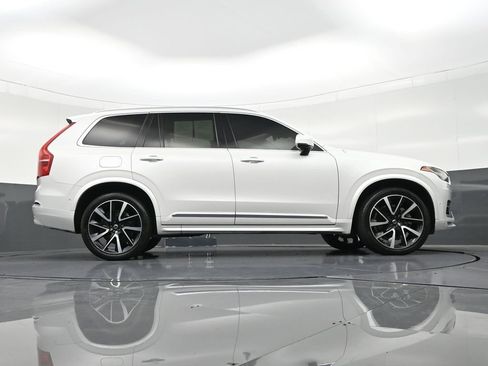 Certified 2024 Volvo XC90 B5 Plus image 33