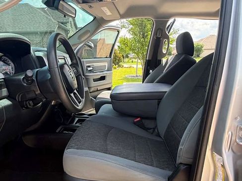 Used 2016 RAM 3500 SLT AWD/4WD image 8