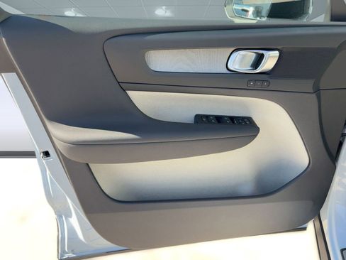 New 2026 Volvo XC40 B5 Plus w/ Protection Package Premier image 19