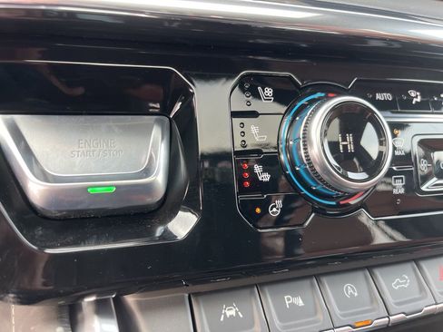 New 2026 GMC Sierra 1500 Denali Ultimate image 10